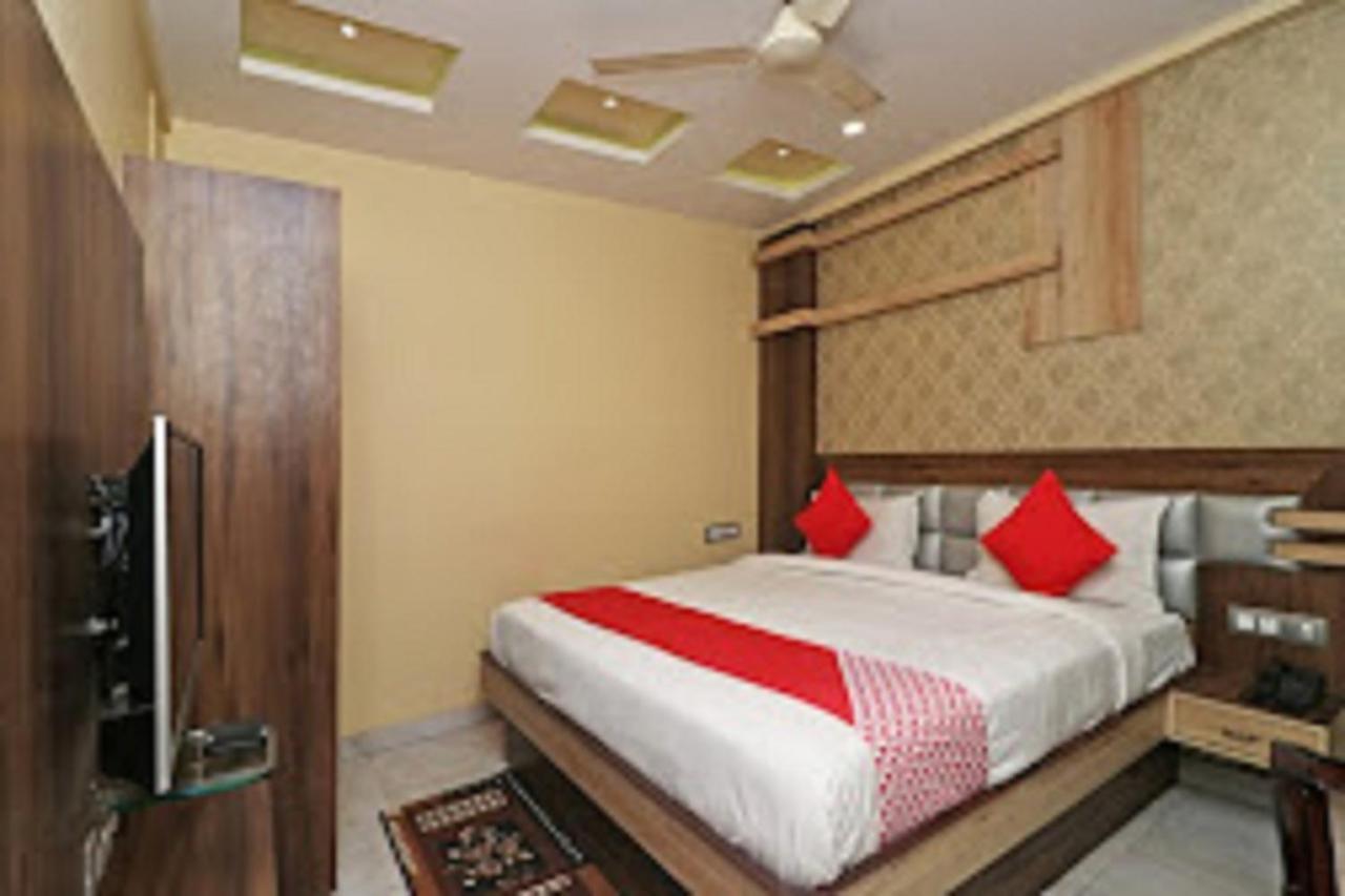 Hotel Raj Kamal Palace By Wb Inn - Varanasi — Photos 3